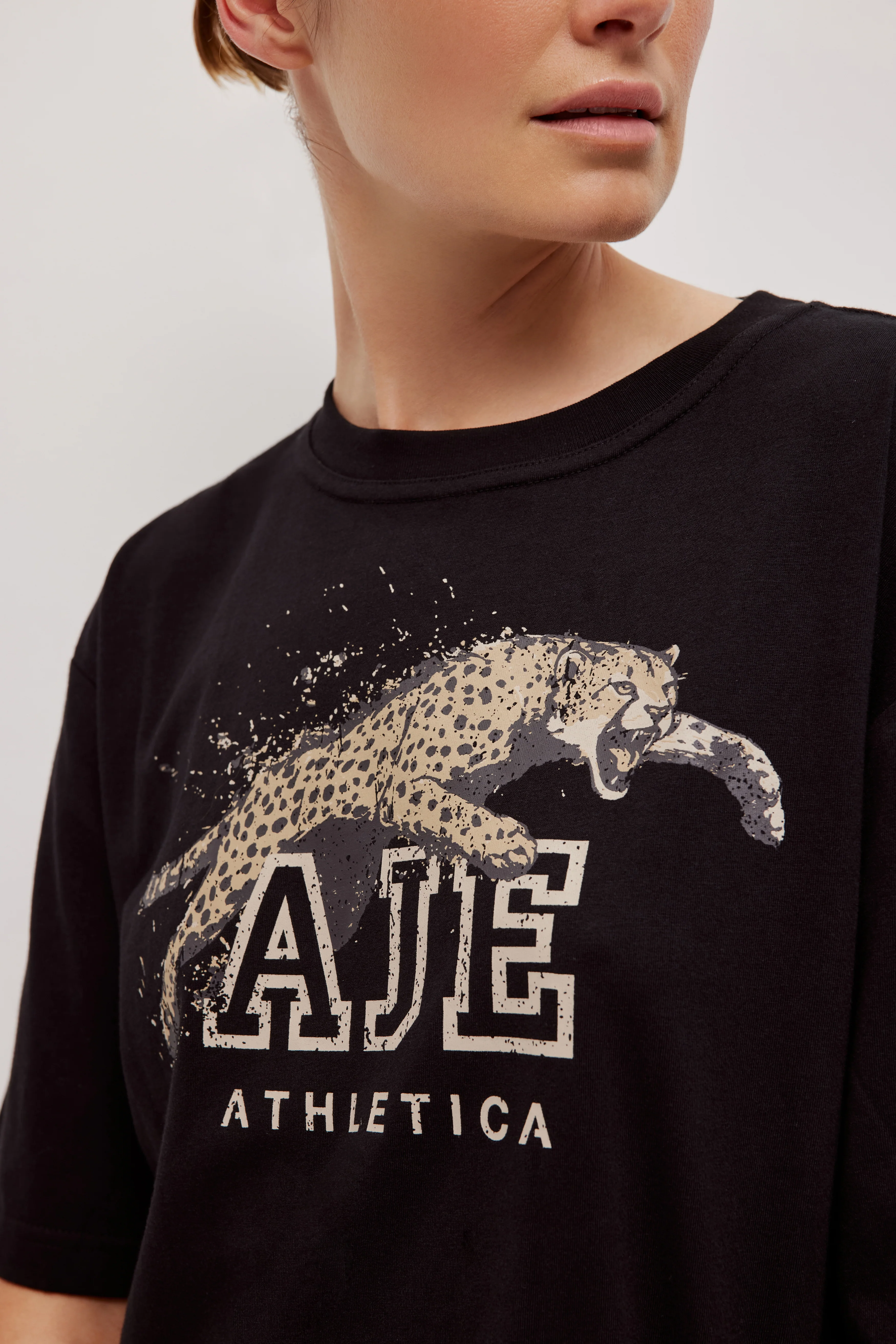 Animal Logo Tee 102 - Image 5