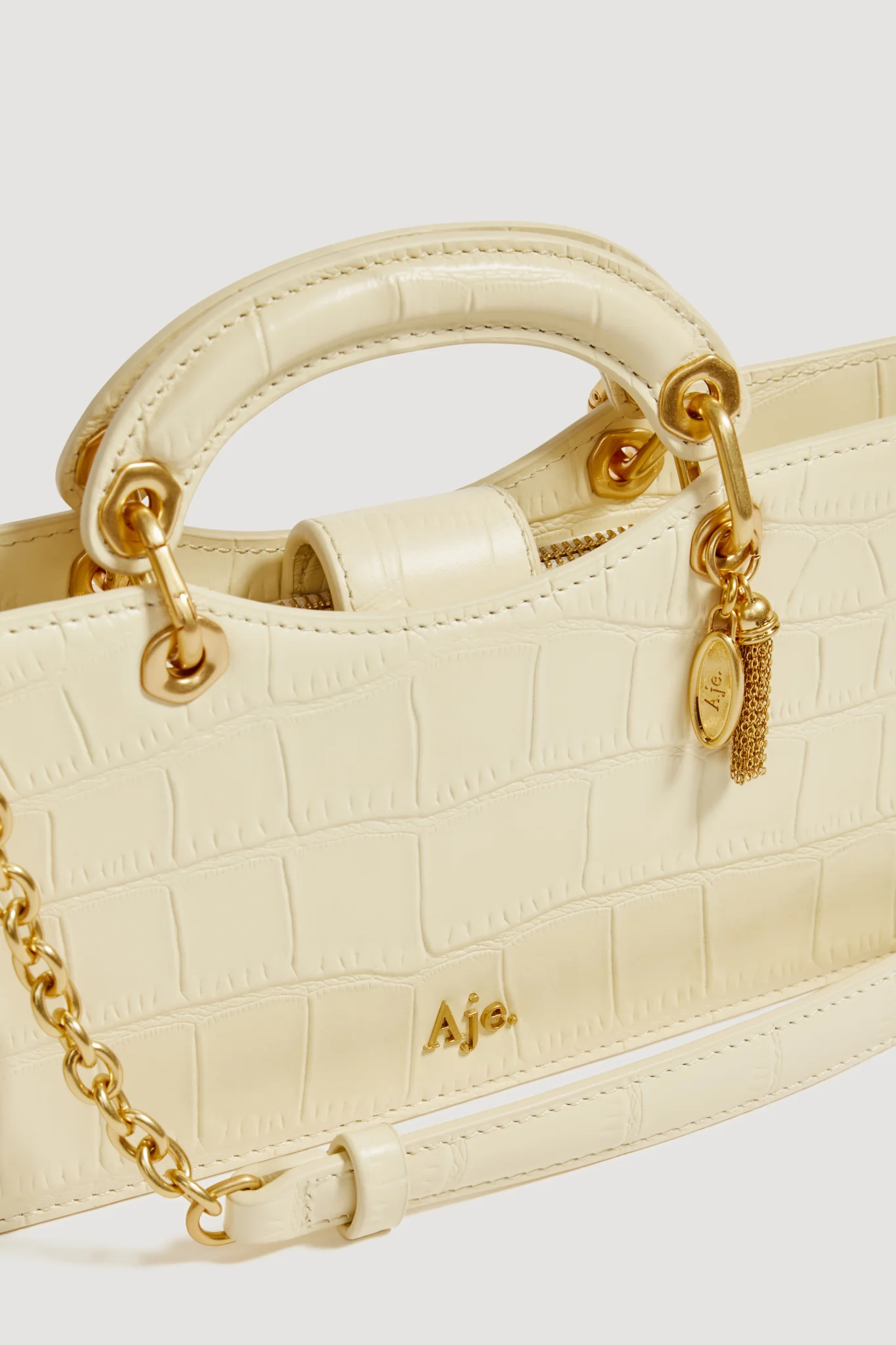 Corrie Small Clutch - Image 3