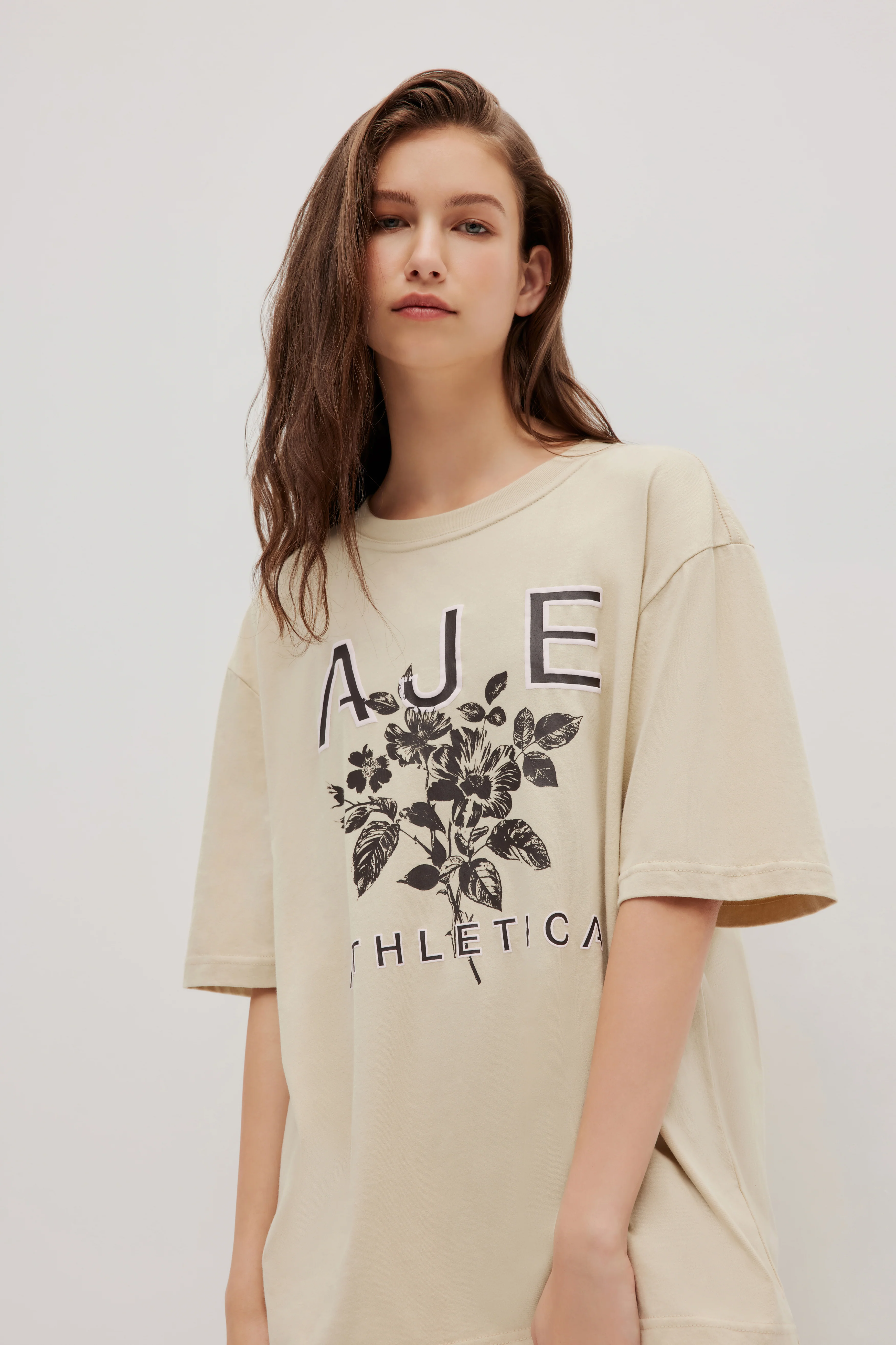 Flora Logo Tee 102 - Image 4