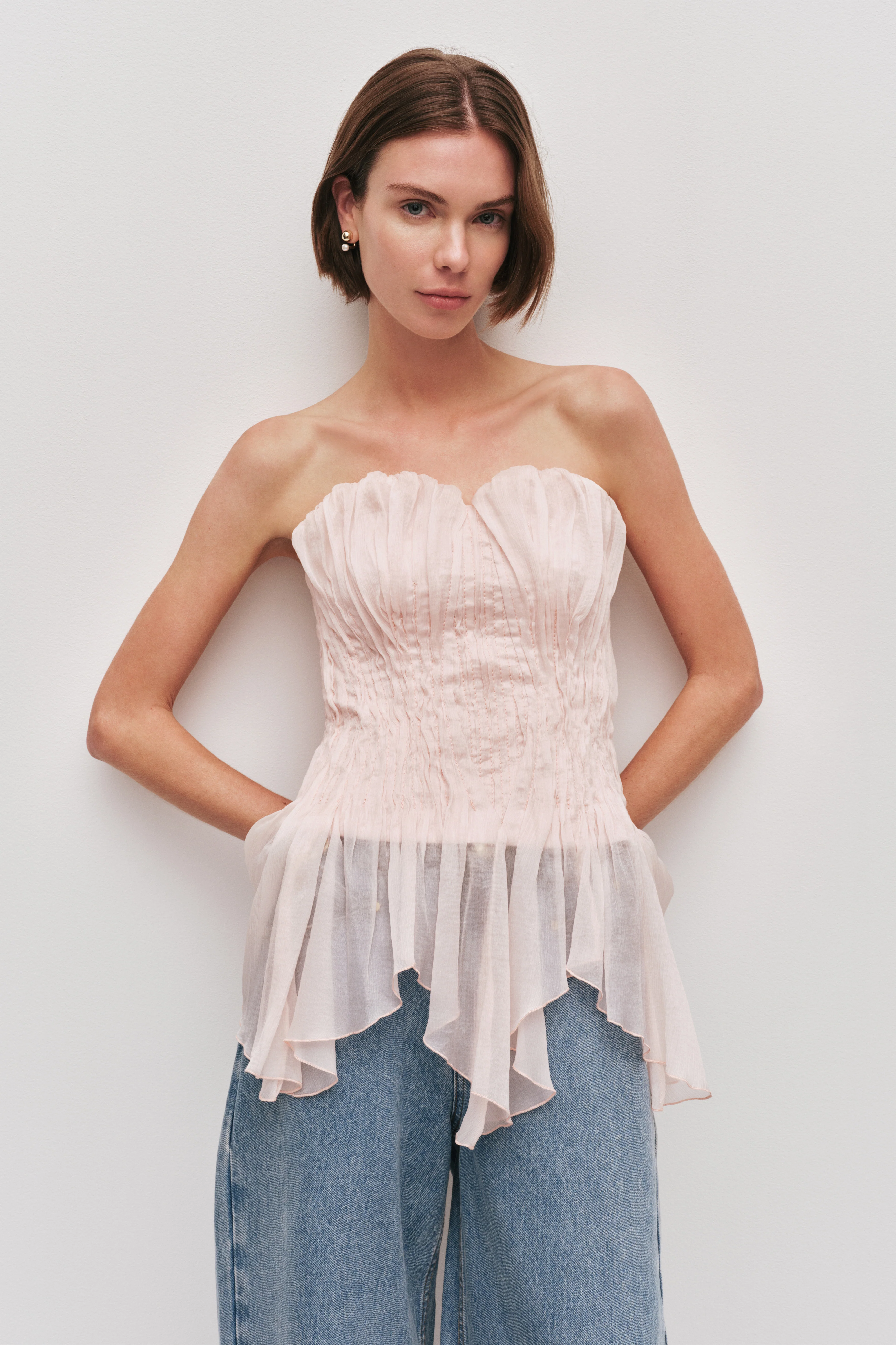 Nisha Bustier - Image 3