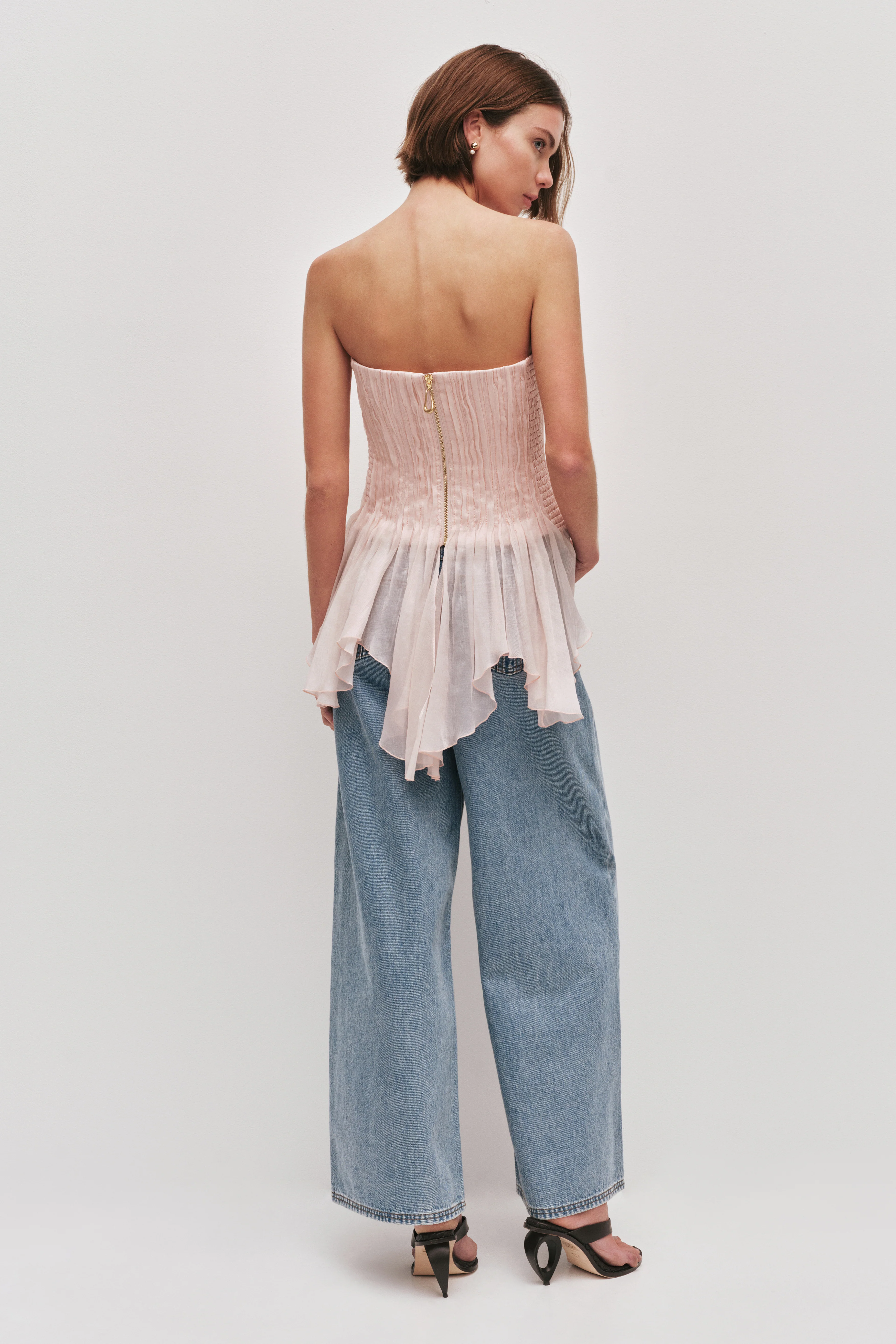 Nisha Bustier - Image 5