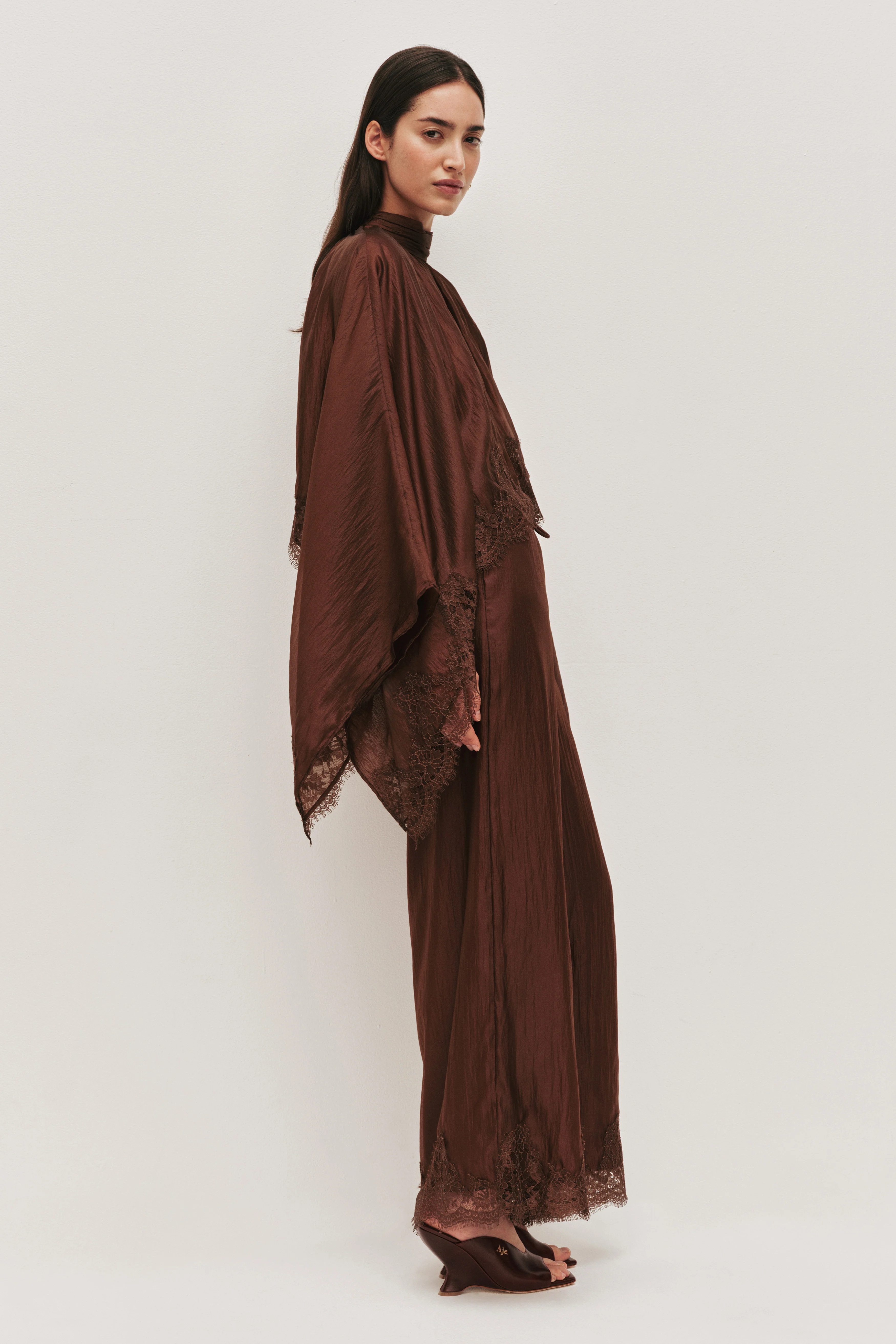 Ophelia Lace Cape - Image 6