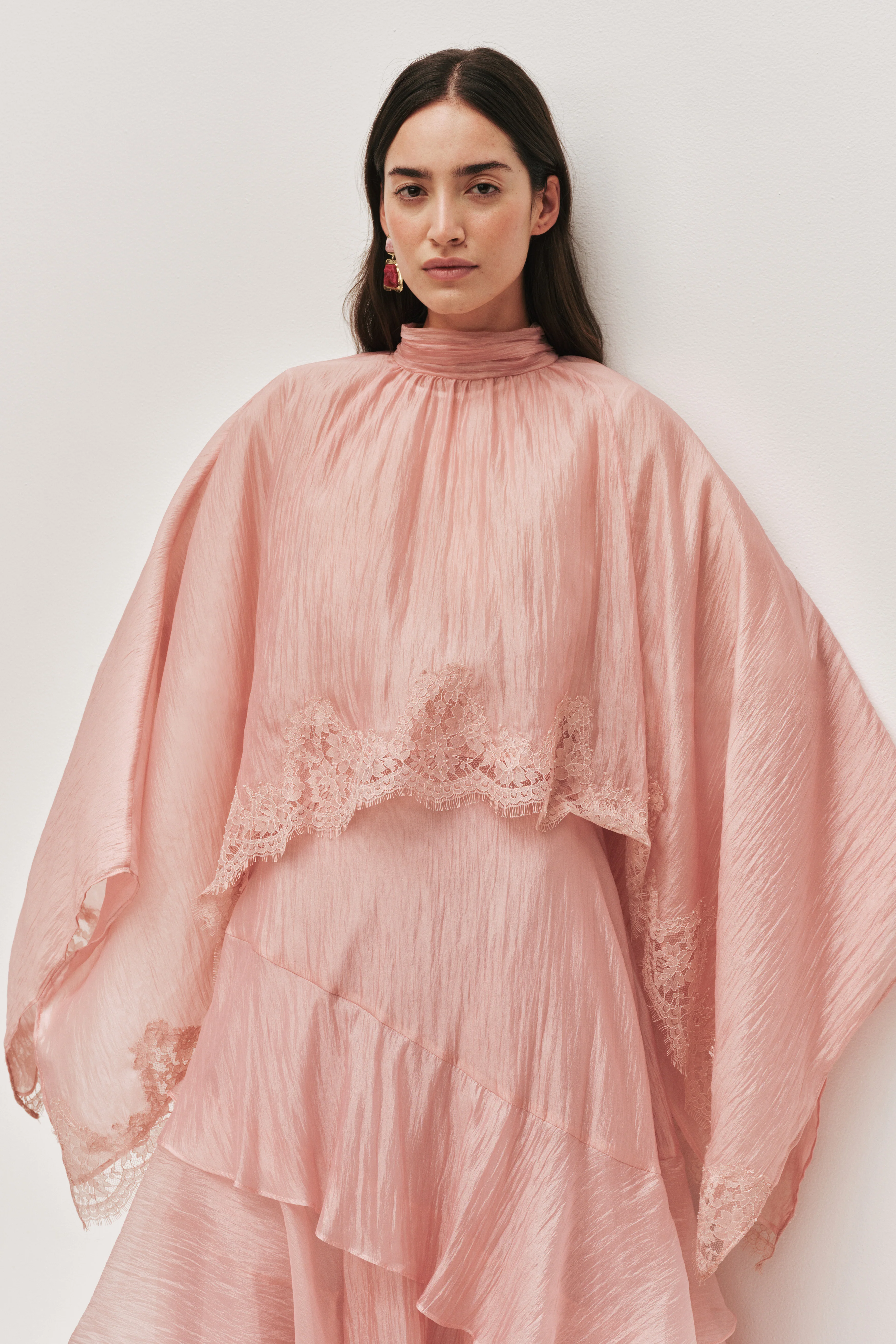 Ophelia Lace Cape - Image 4