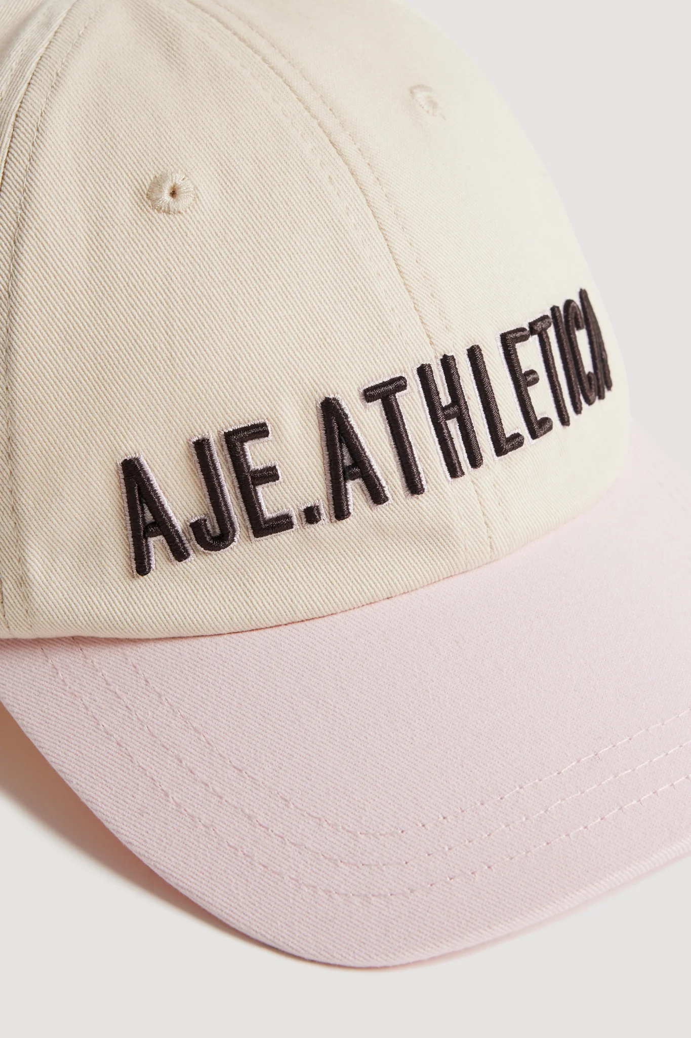 Two Tone Logo Cap 964 - Image 4