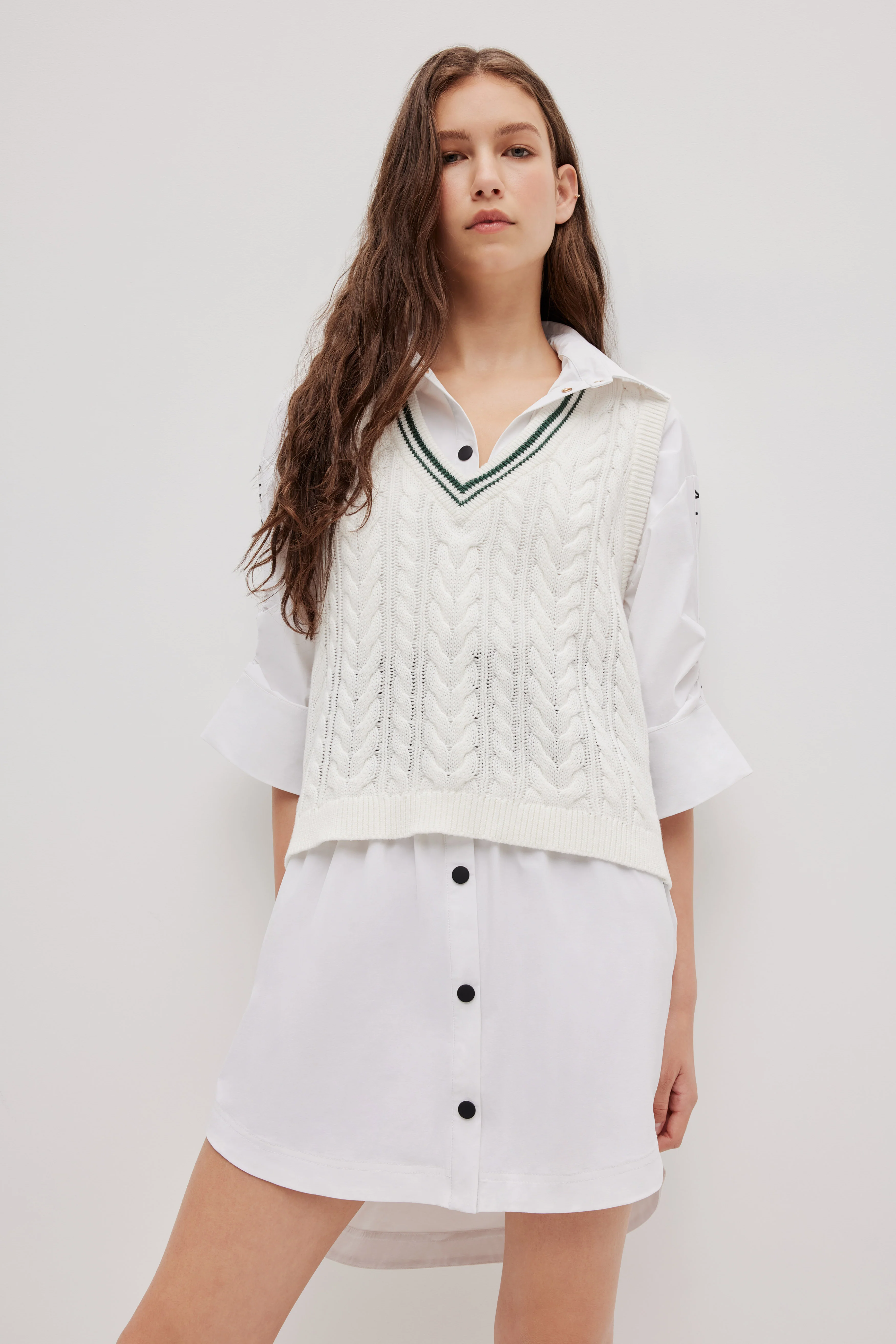 V-Neck Knit Vest 170 - Image 3